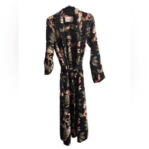 Babaton Black Floral Patterned Garment